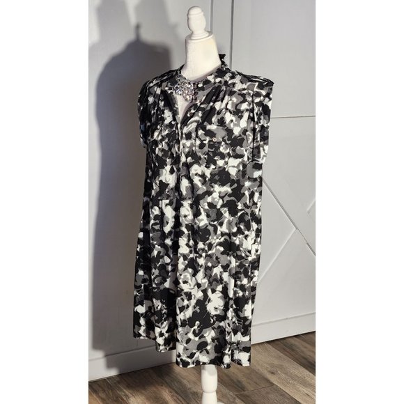 DOTS DRESS COLOR BLACK SLEEVELESS POLYESTER  SIZE 1X - Picture 5 of 7